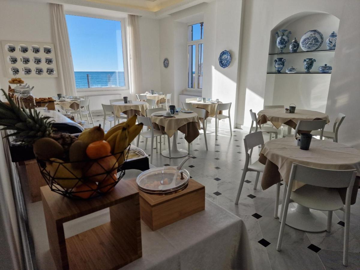 Hotel Miramare Spotorno Eksteriør bilde