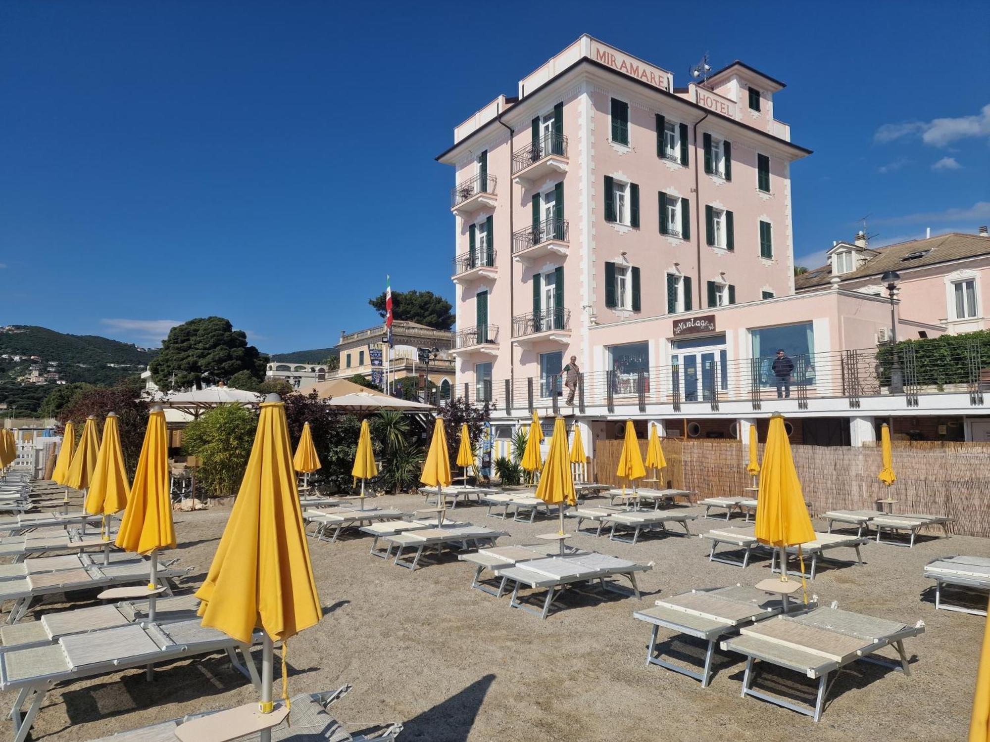 Hotel Miramare Spotorno Eksteriør bilde